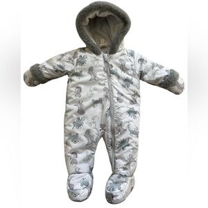 First Wish Baby dinosaur print hooded snowsuit white gray size 6/9 months NWOT
